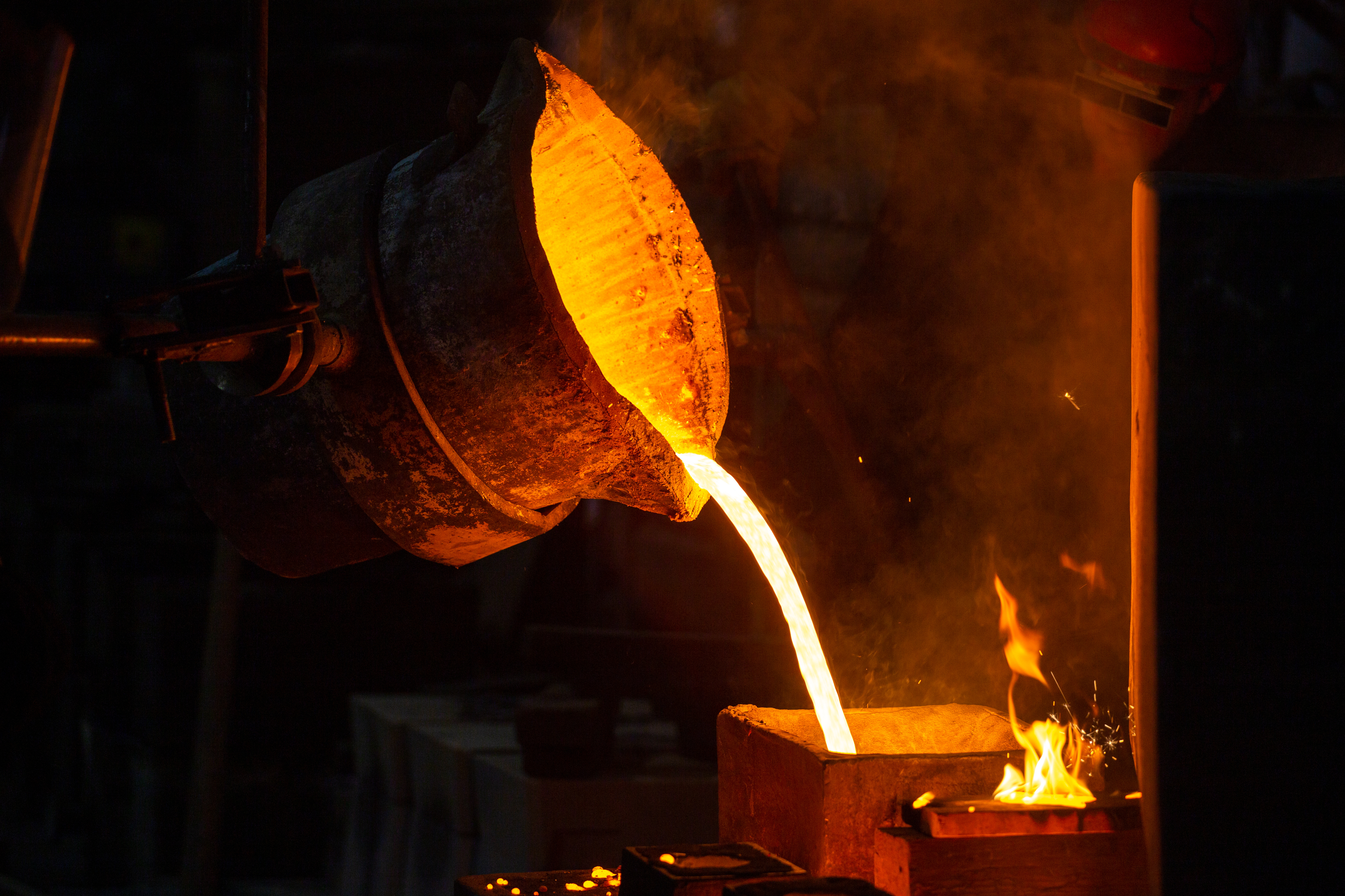 Benjamin Huntsman: Pioneer of Crucible Steel